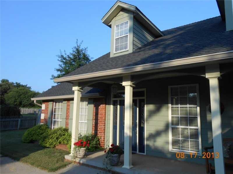 Property Photo:  1617 S 12th Place S Place  AR 72756 