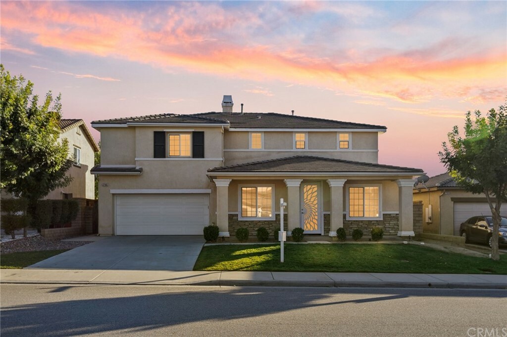 Property Photo:  27165 Quail Creek Drive  CA 92555 