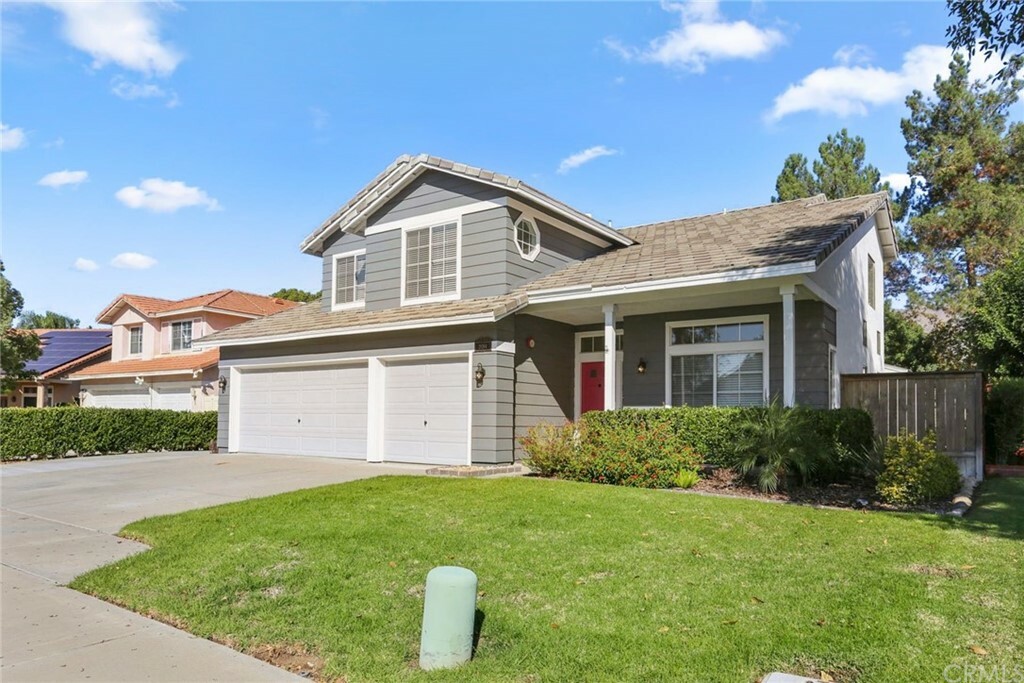 Property Photo:  28264 Autumnglen Road  CA 92346 