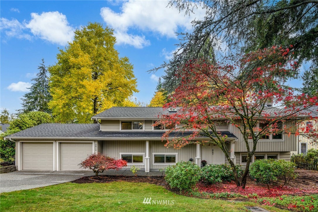 Property Photo:  2810 127th Avenue NE  WA 98005 