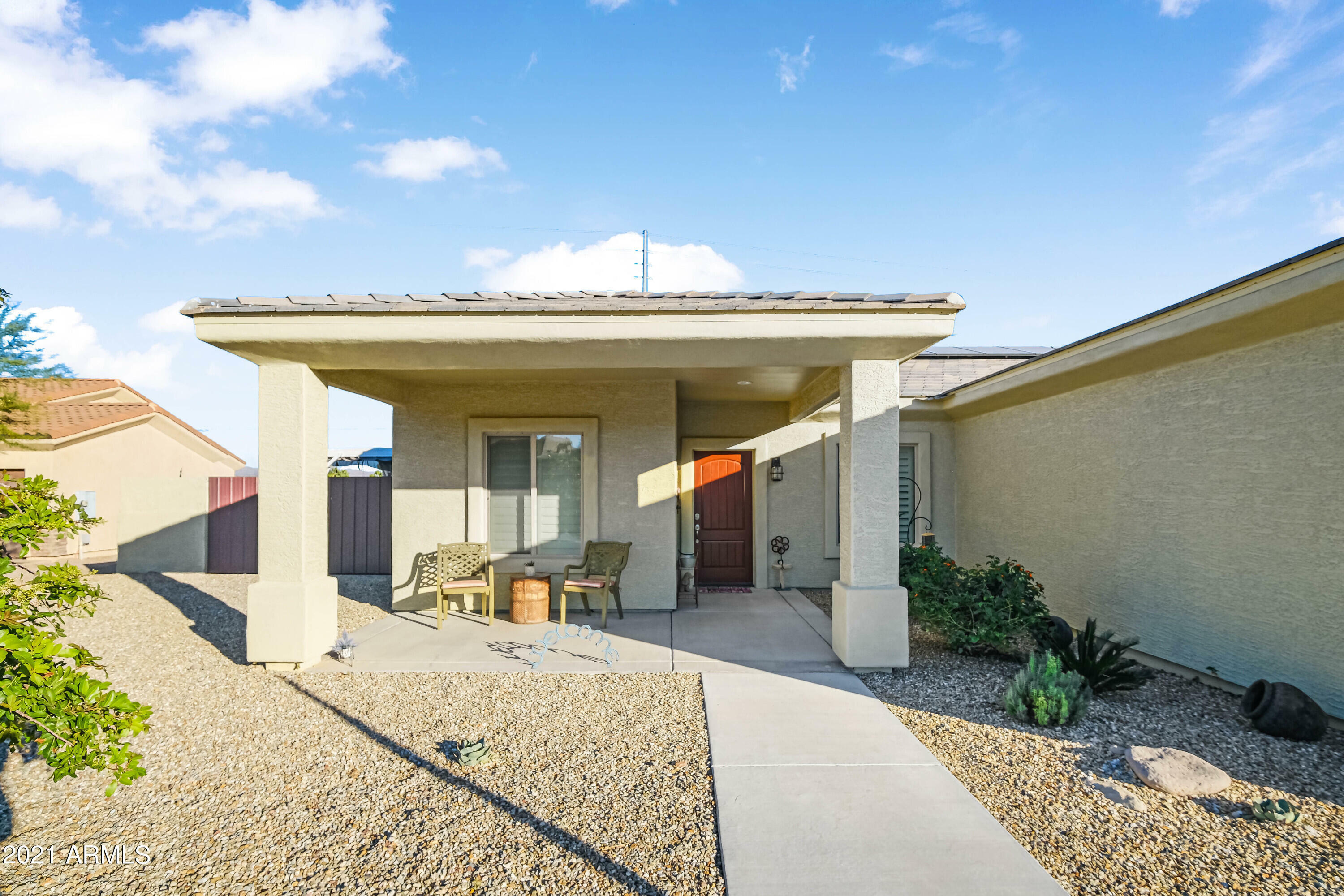 Property Photo:  615 N Sierra Vista Drive  AZ 85390 