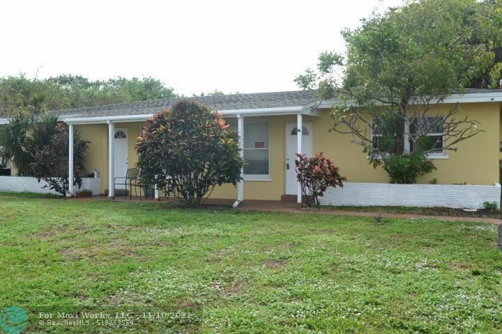 Property Photo:  84 Palamino Cir  FL 33487 