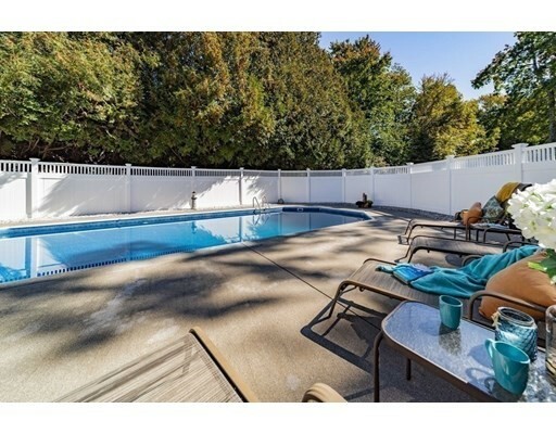 Property Photo: 10 Tanglewood Dr MA 01028