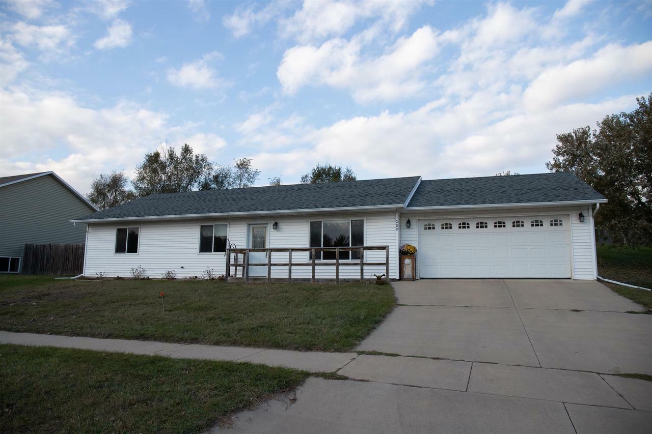 Property Photo:  200 Thomas Rd  WI 53959 