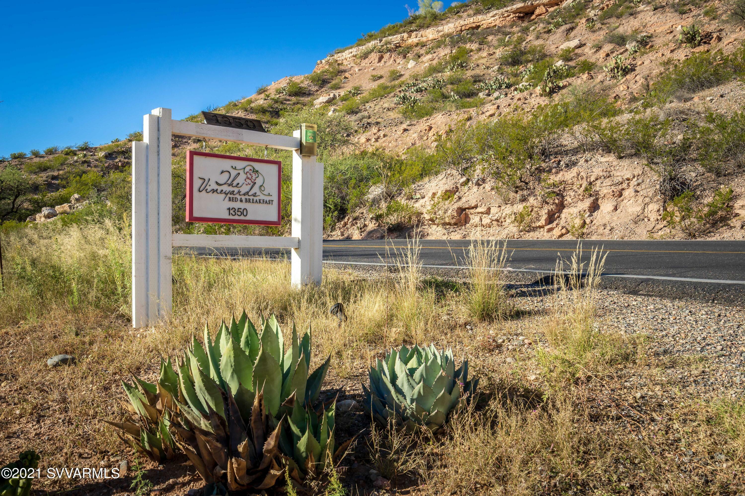 Property Photo: 1350 N Page Springs Rd AZ 86325