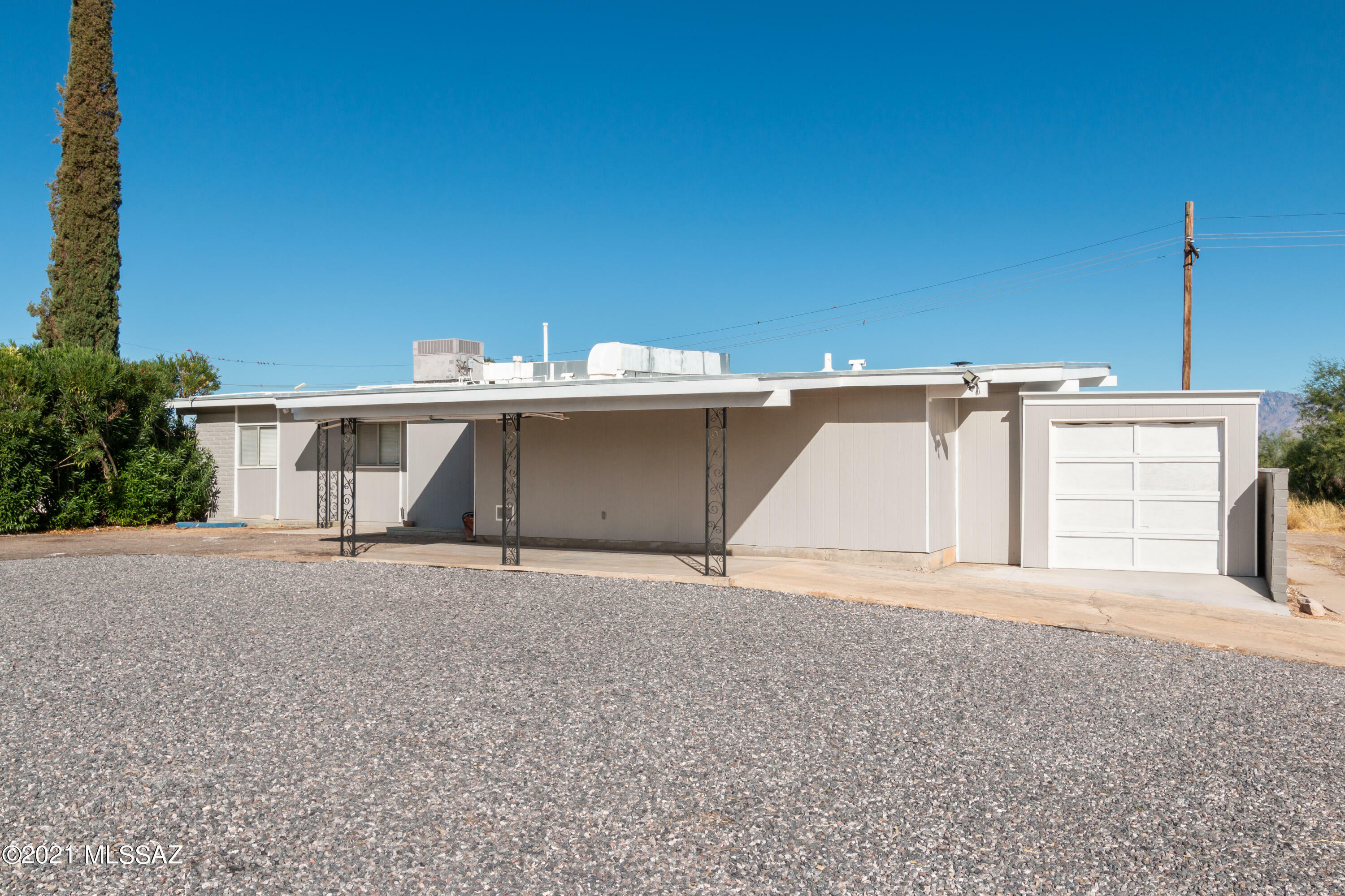 Property Photo:  4552 S Poinciana Drive  AZ 85730 