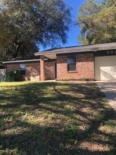 Property Photo:  590 Woodlow Road  FL 32578 