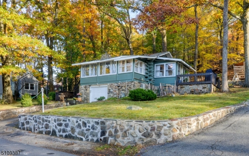 Property Photo:  333 Springbrook Trl  NJ 07871 