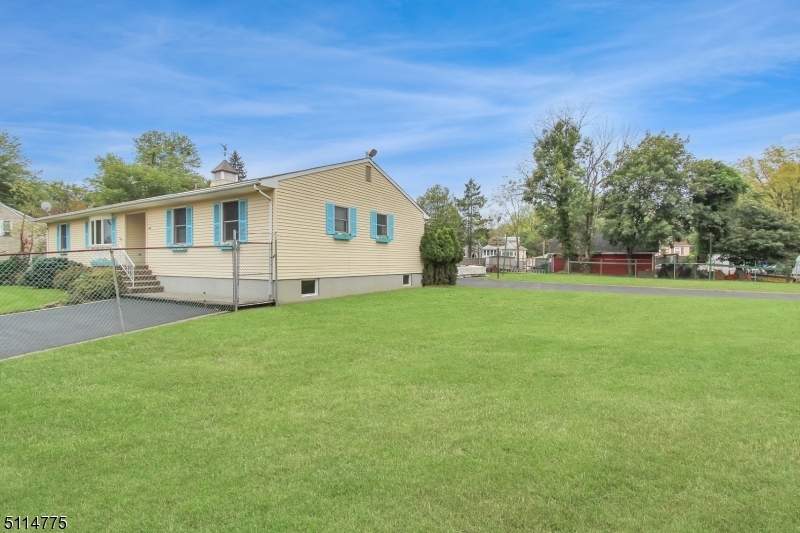 Property Photo:  400 Carmine Ave  NJ 07080 