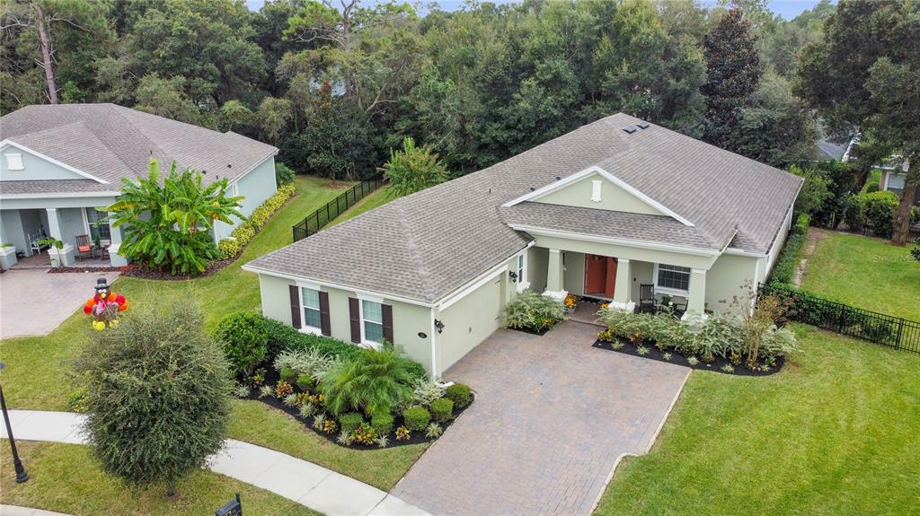 Property Photo:  126 Ivydale Manor Drive  FL 32724 