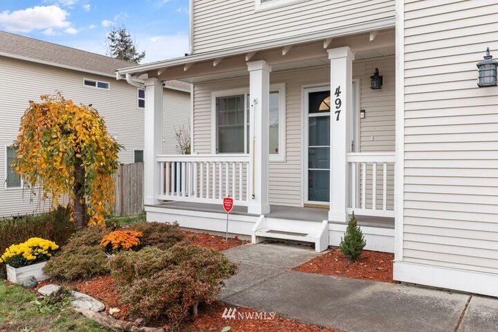 Property Photo: 497 SW 1st Avenue WA 98277