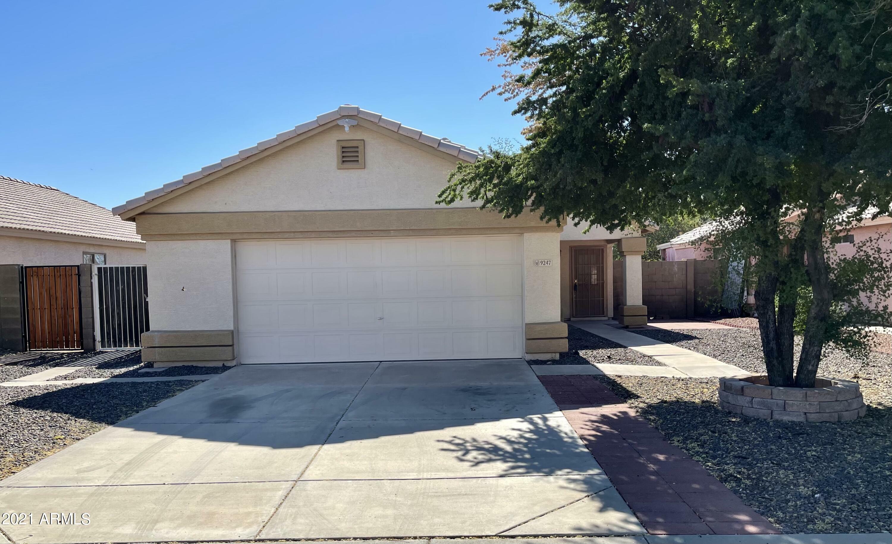 Property Photo:  9247 W Cinnabar Avenue  AZ 85345 