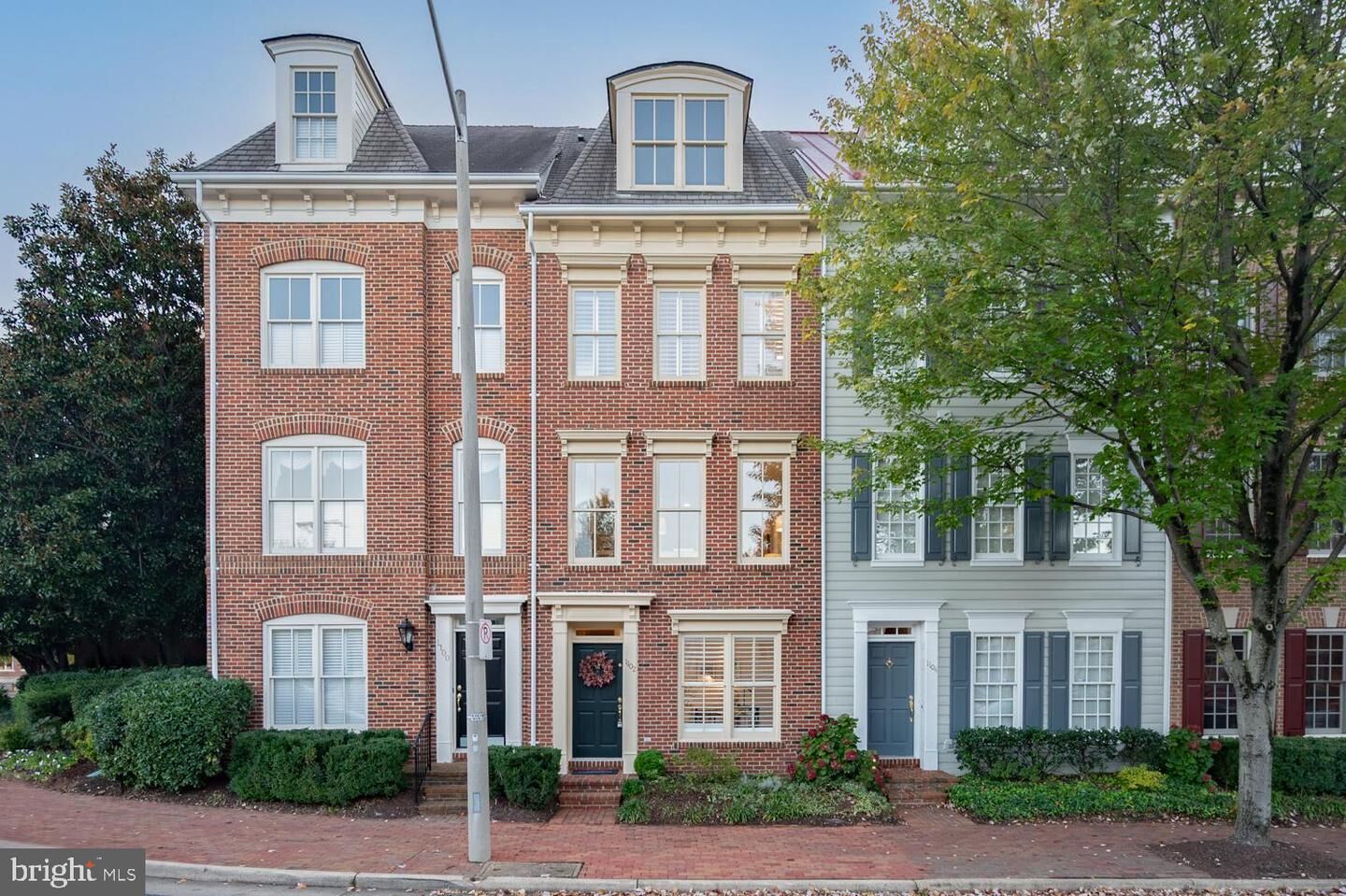 Property Photo:  1102 Duke  VA 22314 