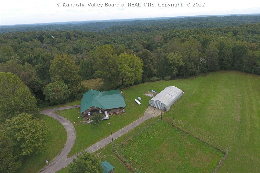 Property Photo: 507 Aspen Road WV 25187