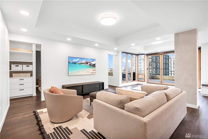 Property Photo:  1107 1st Ave 707  WA 98101 