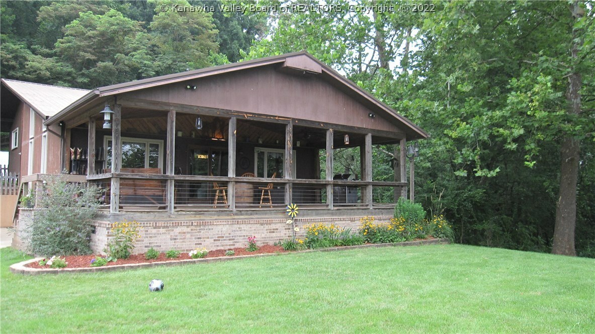 Property Photo: 806 Altamont Avenue WV 25177