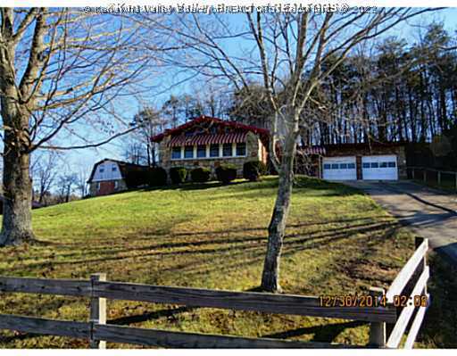 Property Photo: 105 Piedmont Road WV 25526