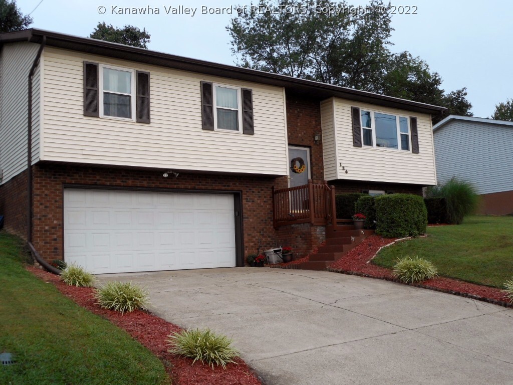Property Photo: 124 Timberlake Circle WV 25560