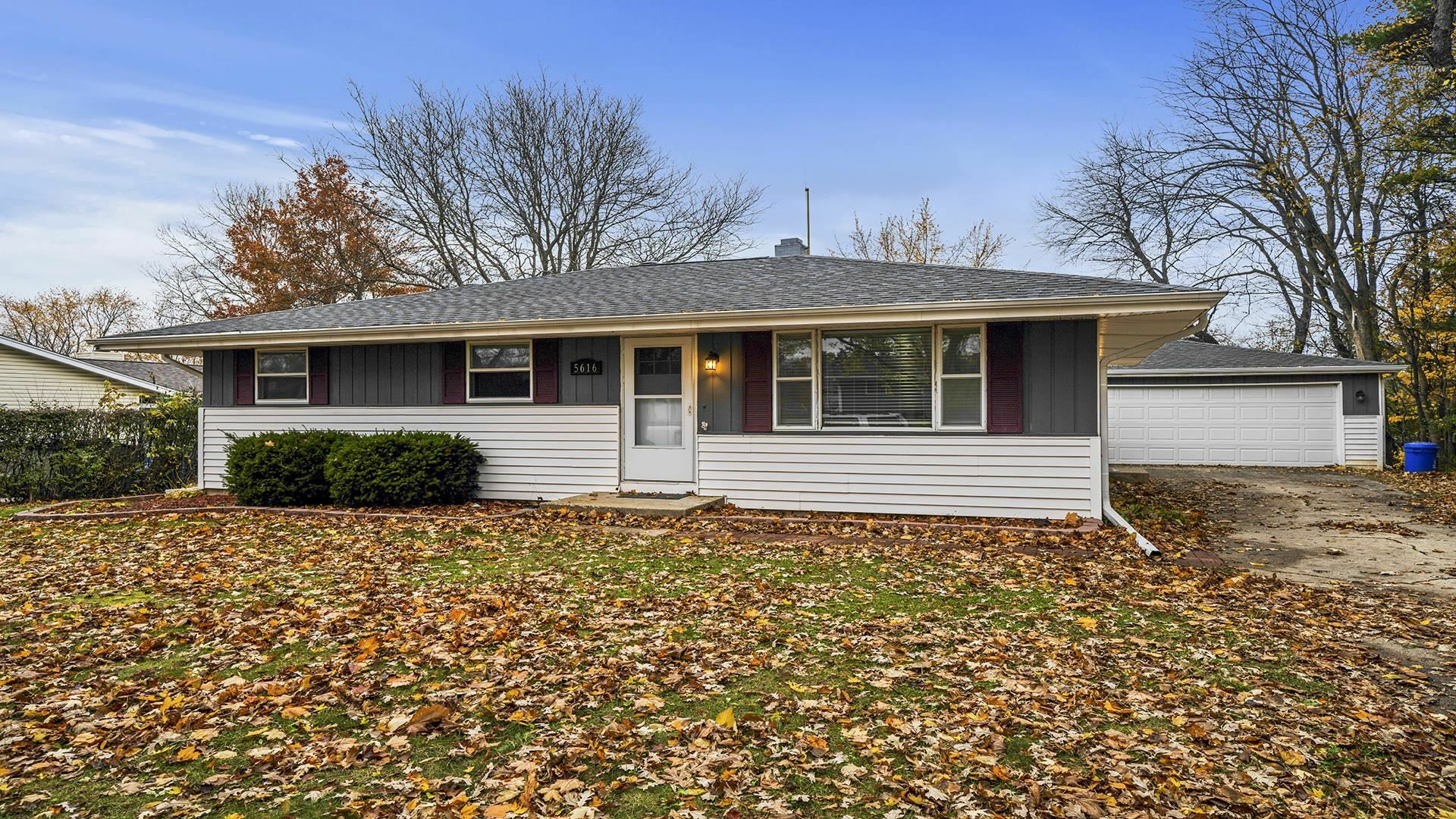 Property Photo:  5616 Bellville Drive  IL 61108 