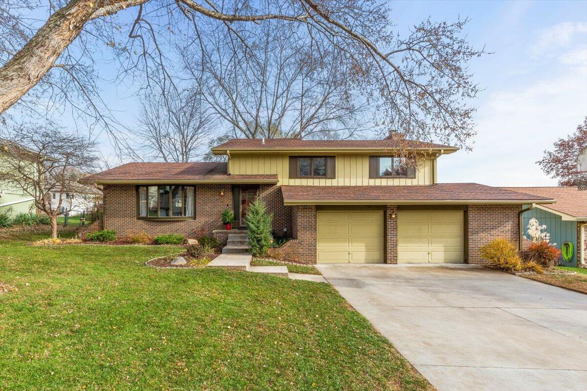 Property Photo:  119 Upland Drive  IA 51503 