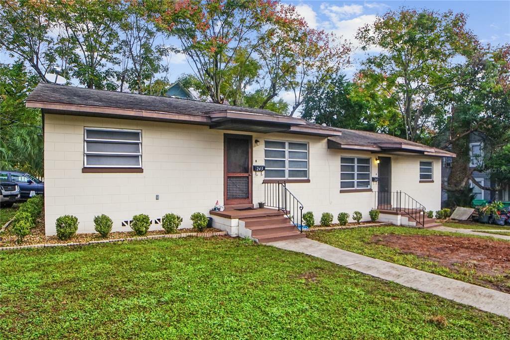 Property Photo:  241 W Wisconsin Avenue  FL 32720 