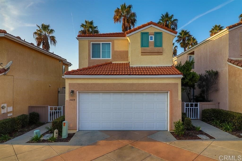 Property Photo: 1009 Caminito Estrella CA 91910