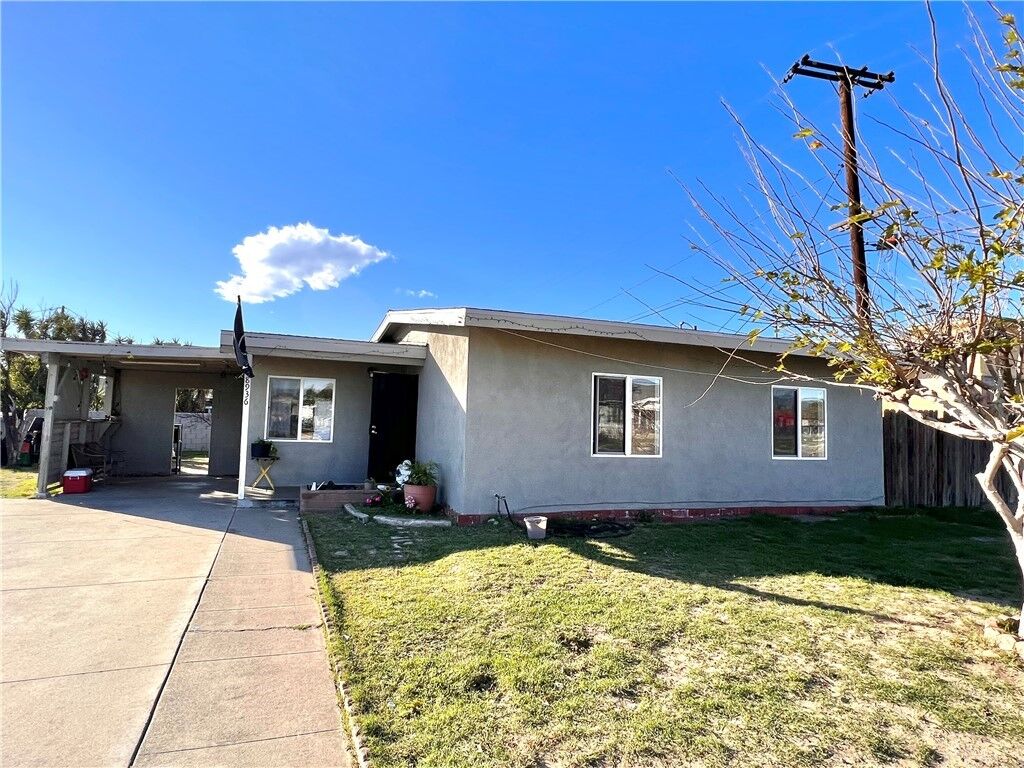 Property Photo: 8936 Hemlock Avenue CA 92335