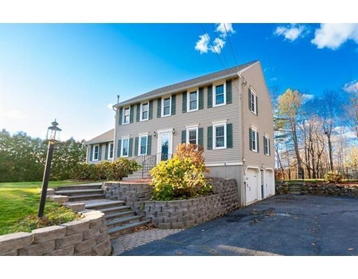 Property Photo:  14 Redcoat Drive  NH 03841 