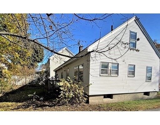 Property Photo:  895 Riverside Dr  MA 01844