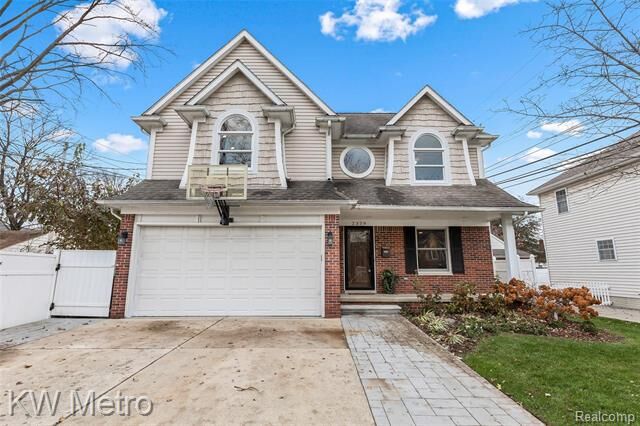 Property Photo:  2359 Henley Avenue  MI 48072 