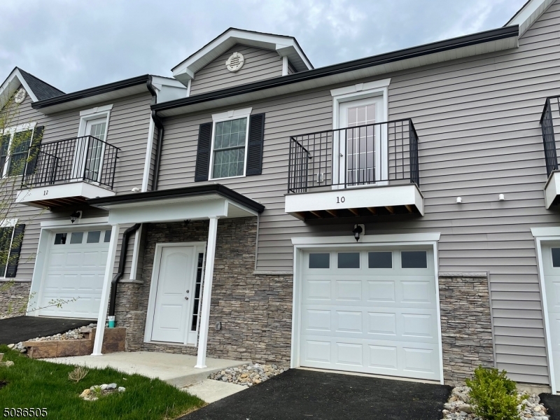Property Photo: 4 Gabriella Way NJ 07860