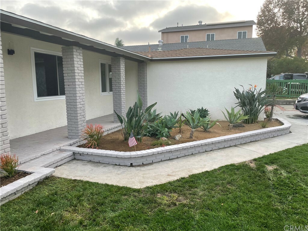 Property Photo:  7134 W 91st Street  CA 90045 