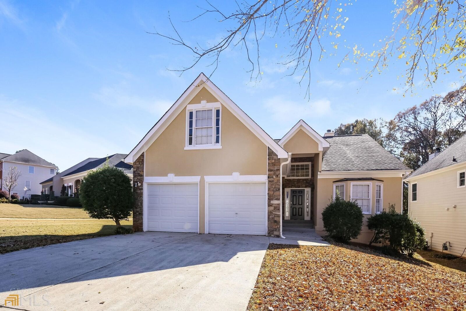Property Photo: 5205 Coacoochee Terrace GA 30022