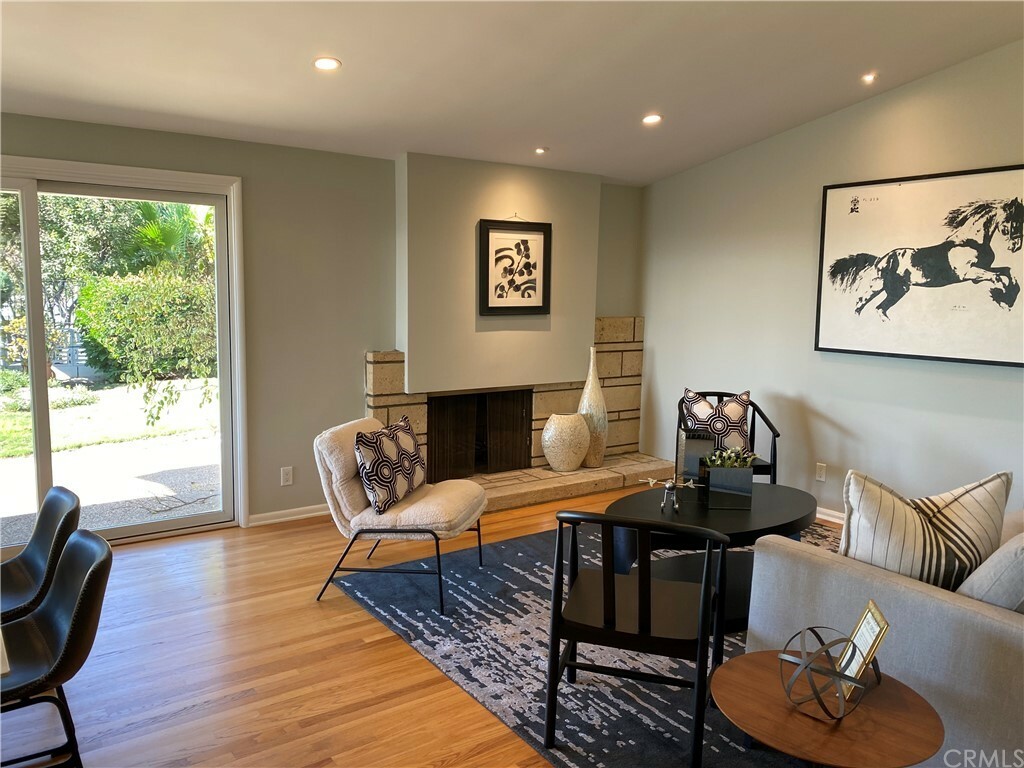 Property Photo:  3013 N Keystone Street  CA 91504 