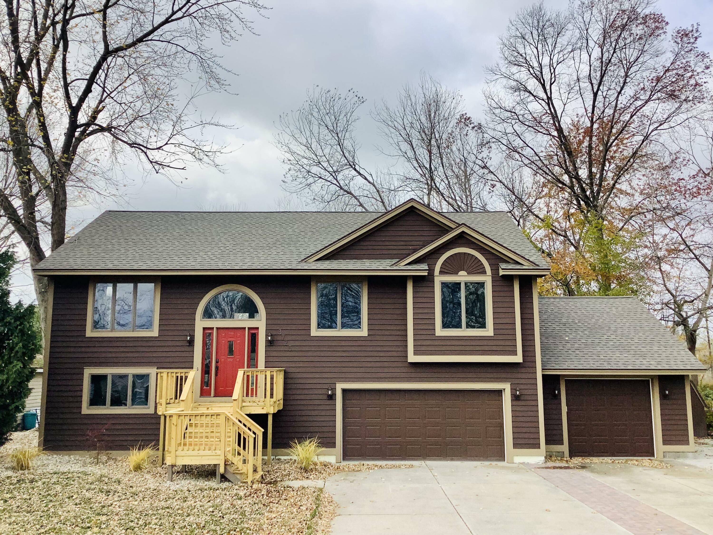 3725 Baker Street  Norton Shores MI 49444 photo