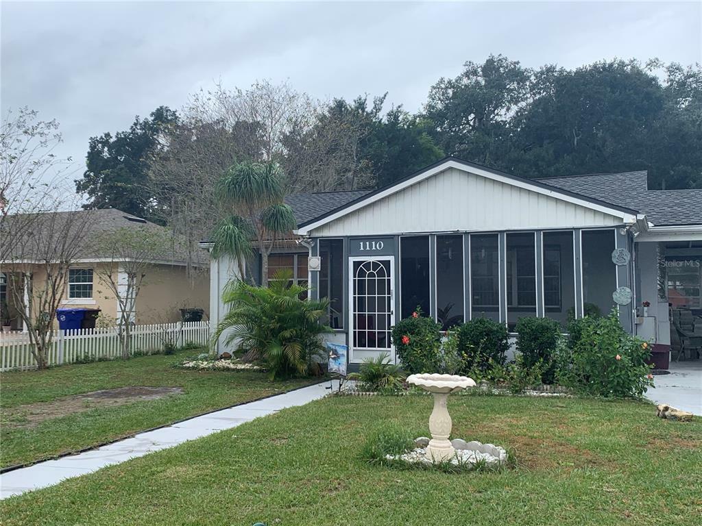 Property Photo:  1110 Carson Avenue  FL 34744 