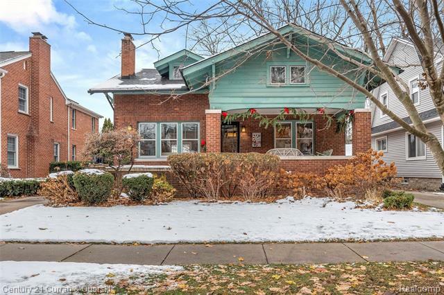 Property Photo:  22615 Alexandrine Street  MI 48124 