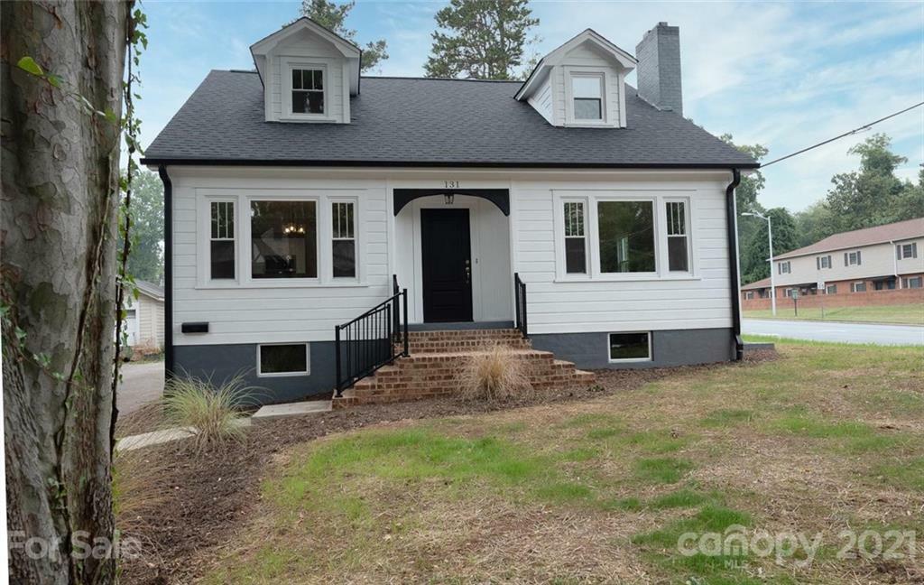 Property Photo:  131 8th Avenue NE  NC 28601 