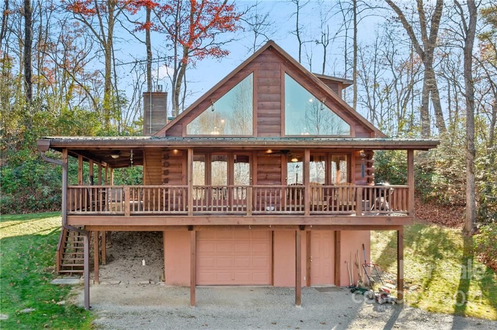 Property Photo: 250 Ridgemont Road NC 28739