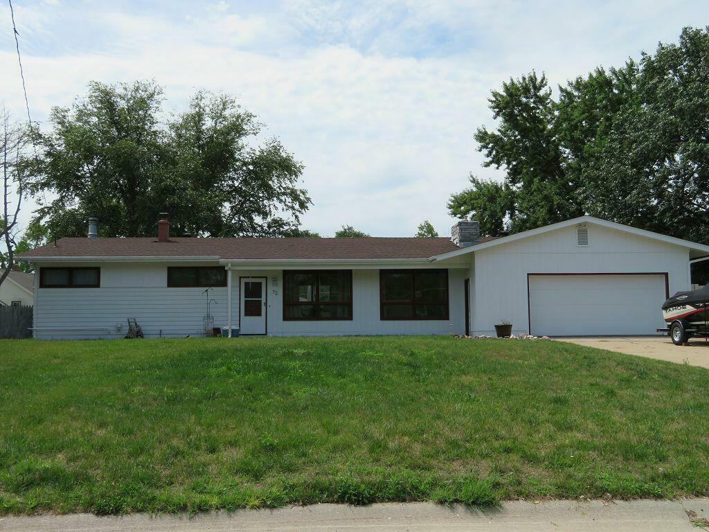 Property Photo:  72 Lakewood Villa  Street  IA 51501 