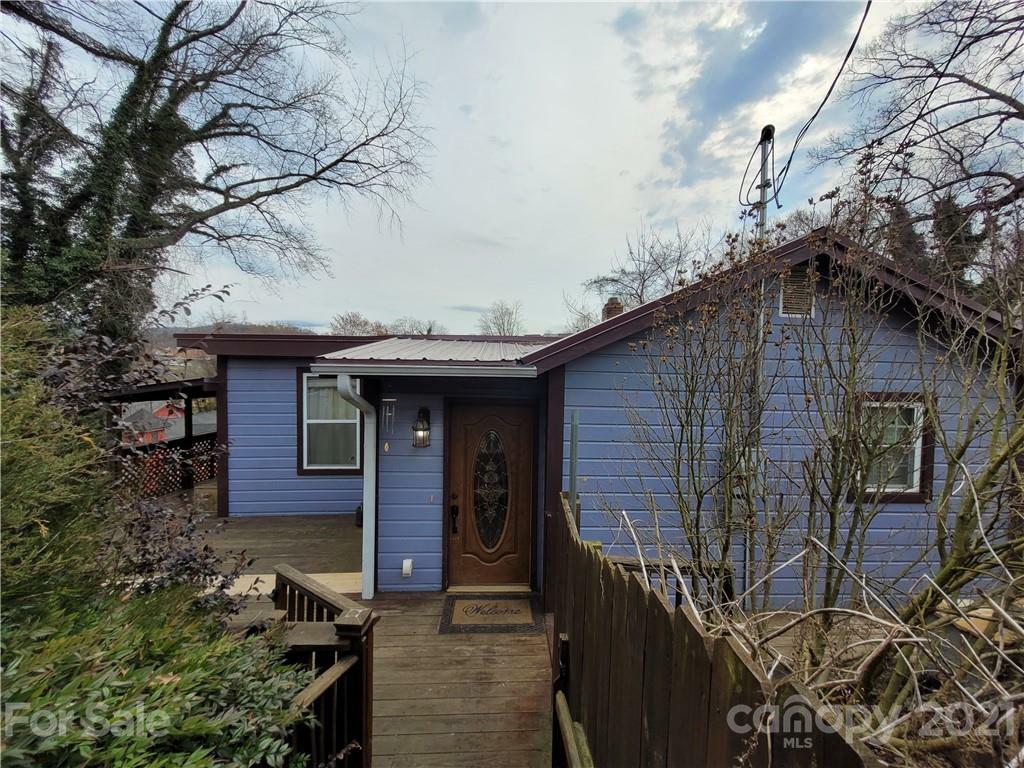 Property Photo:  32 Scott Street  NC 28801 