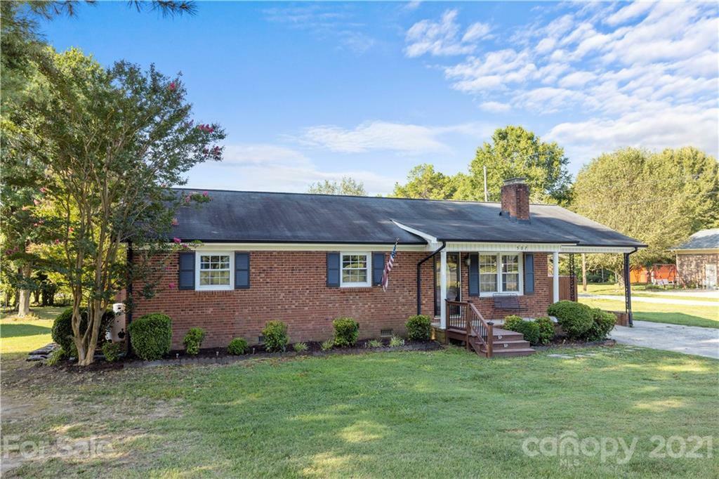 Property Photo:  507 Airport Road  NC 28081 