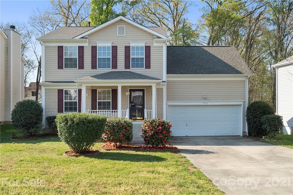 Property Photo: 11216 Amber Glen Drive NC 28269