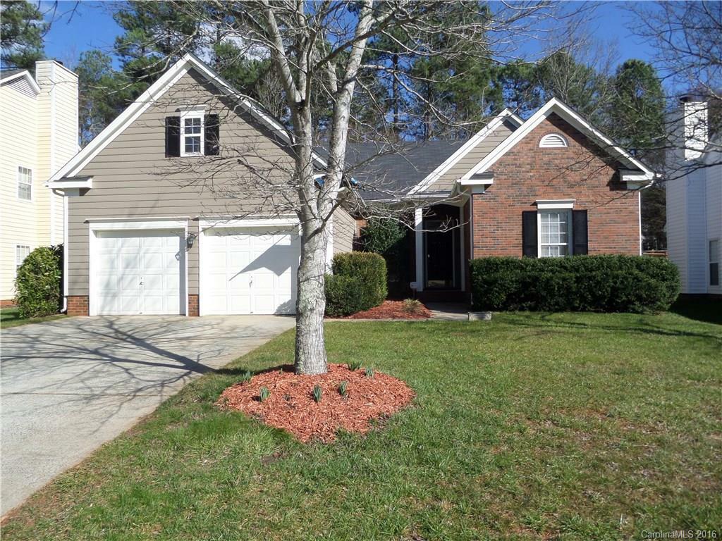 7017 Scuppernong Court  Charlotte NC 28215 photo