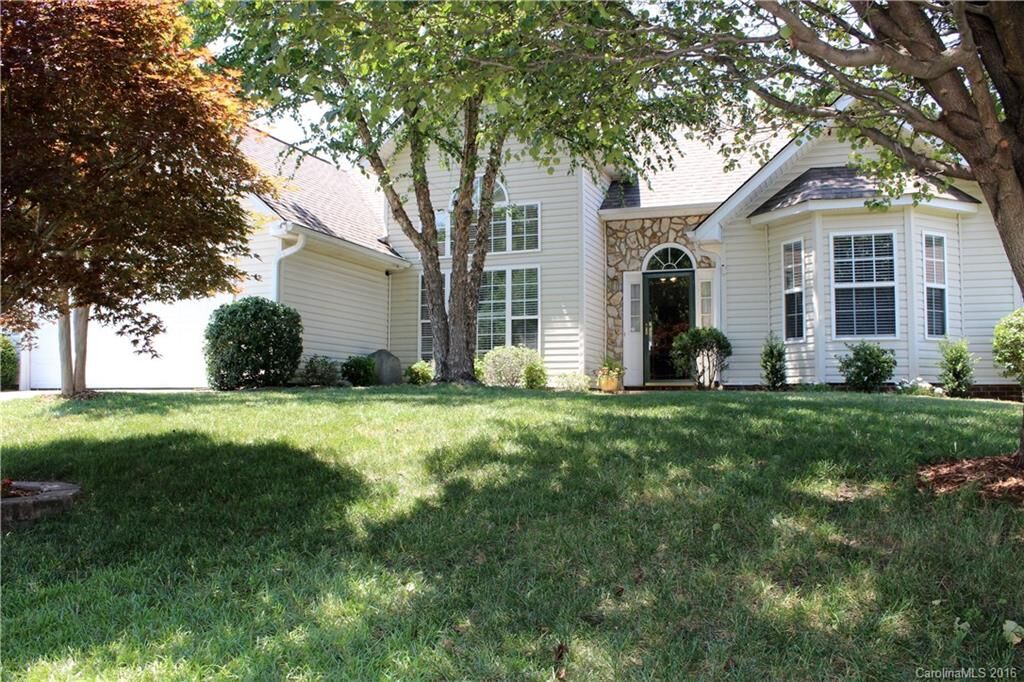 Property Photo:  12529 Cardinal Point Road  NC 28269 