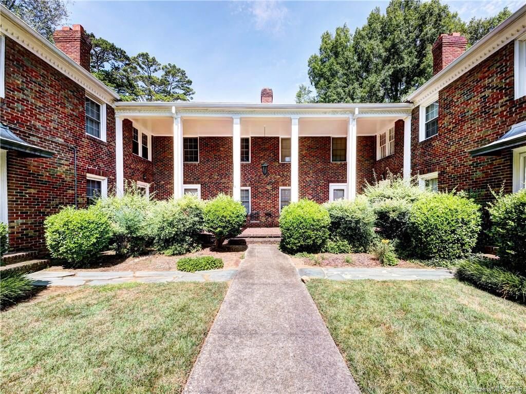 Property Photo:  2240 Roswell Avenue 4  NC 28207 