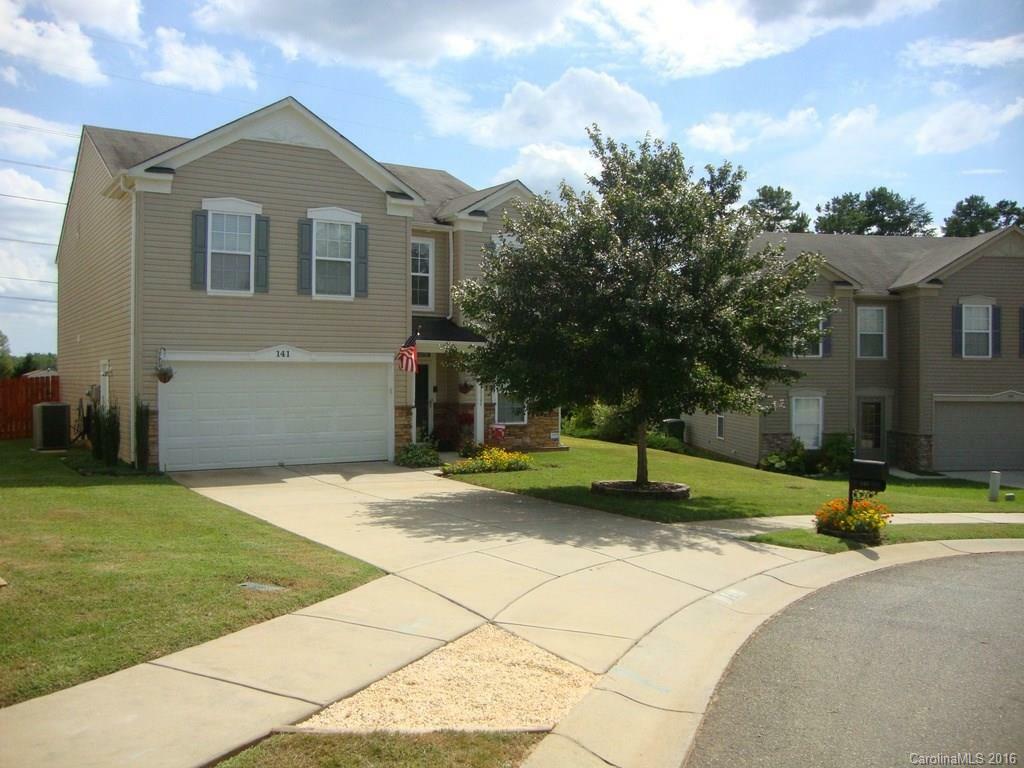 Property Photo: 141 Brinkley Park Drive NC 28120