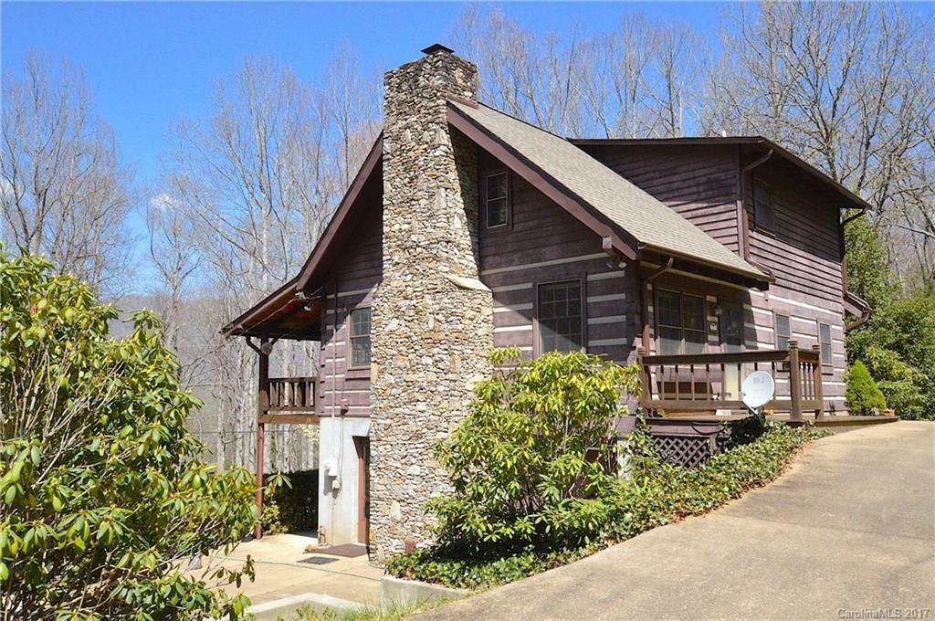 Property Photo: 168 Balsam Shadows Road NC 28751