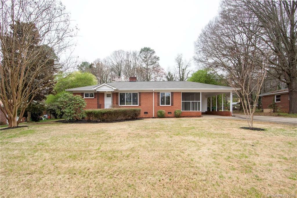 Property Photo:  6403 Teague Lane  NC 28215 