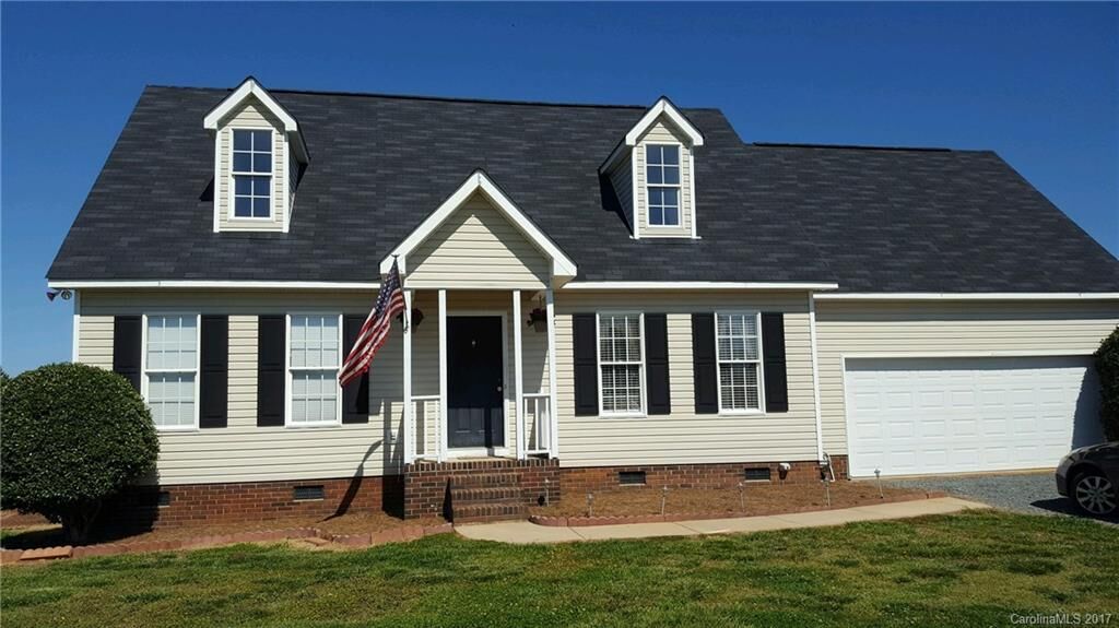 Property Photo:  4007 E Cherry Tree Drive E 20  NC 28110 